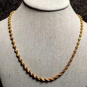 Gold plated twisted chain necklace